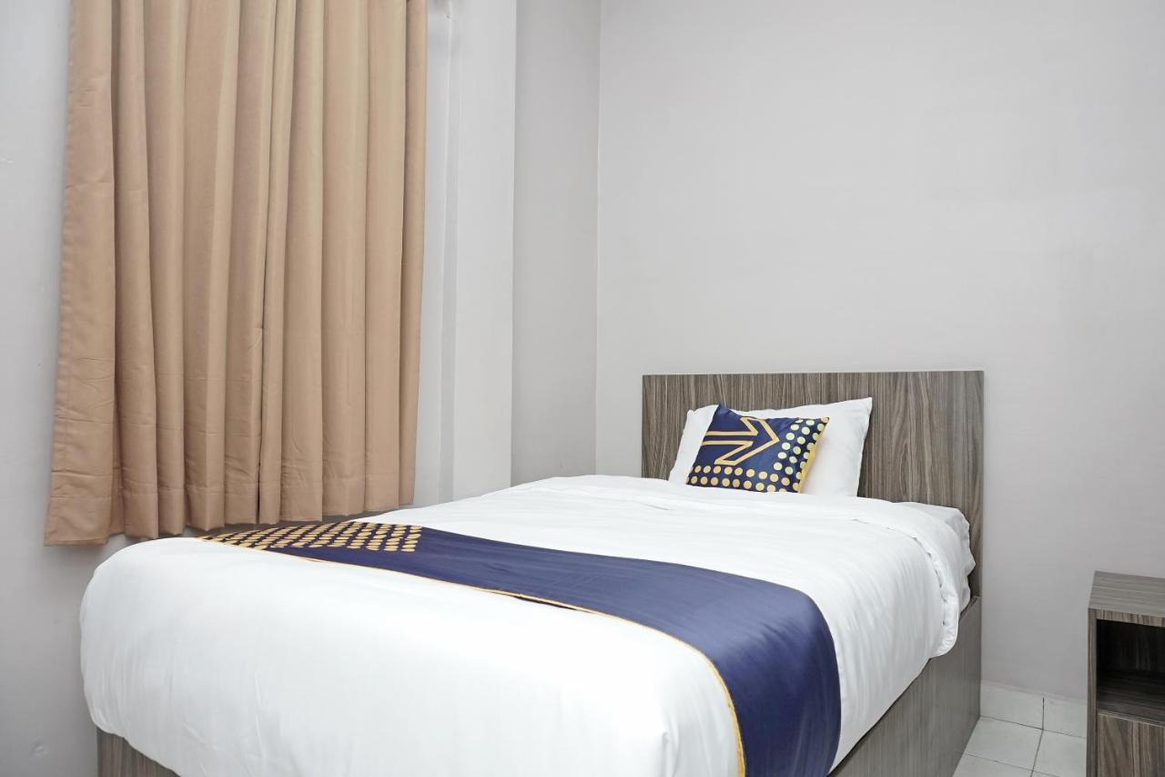 Oyo 2200 Hotel Gunung Sari Rantauprapat Exterior foto